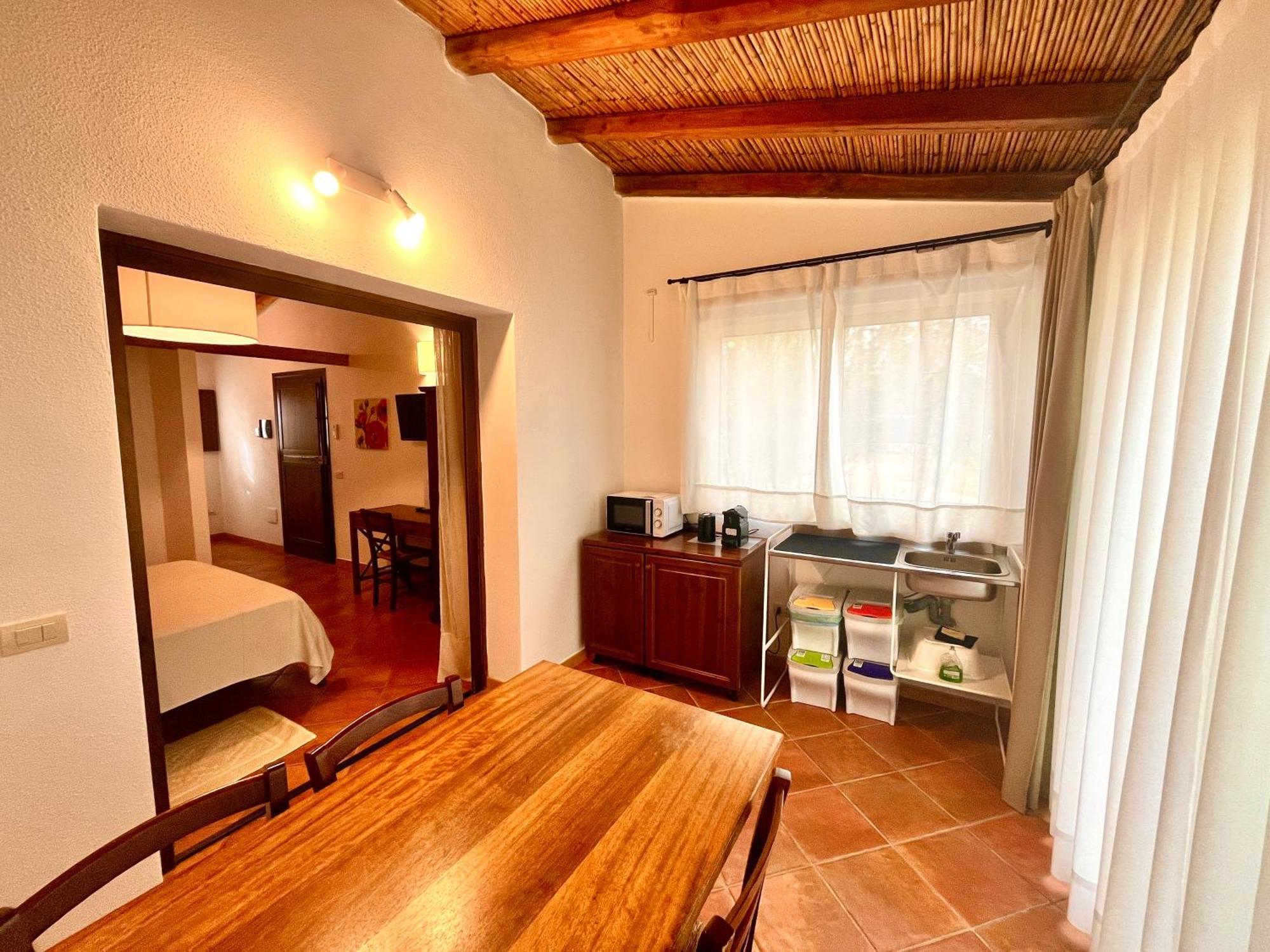 Agriturismo Li Scopi San Teodoro  Exterior photo